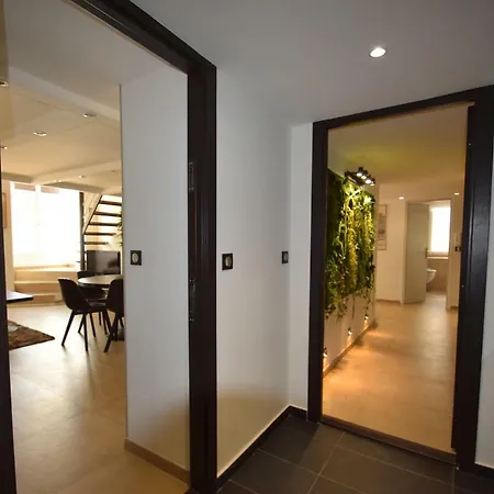 아파트 Perla Duplex - No Better Location In *